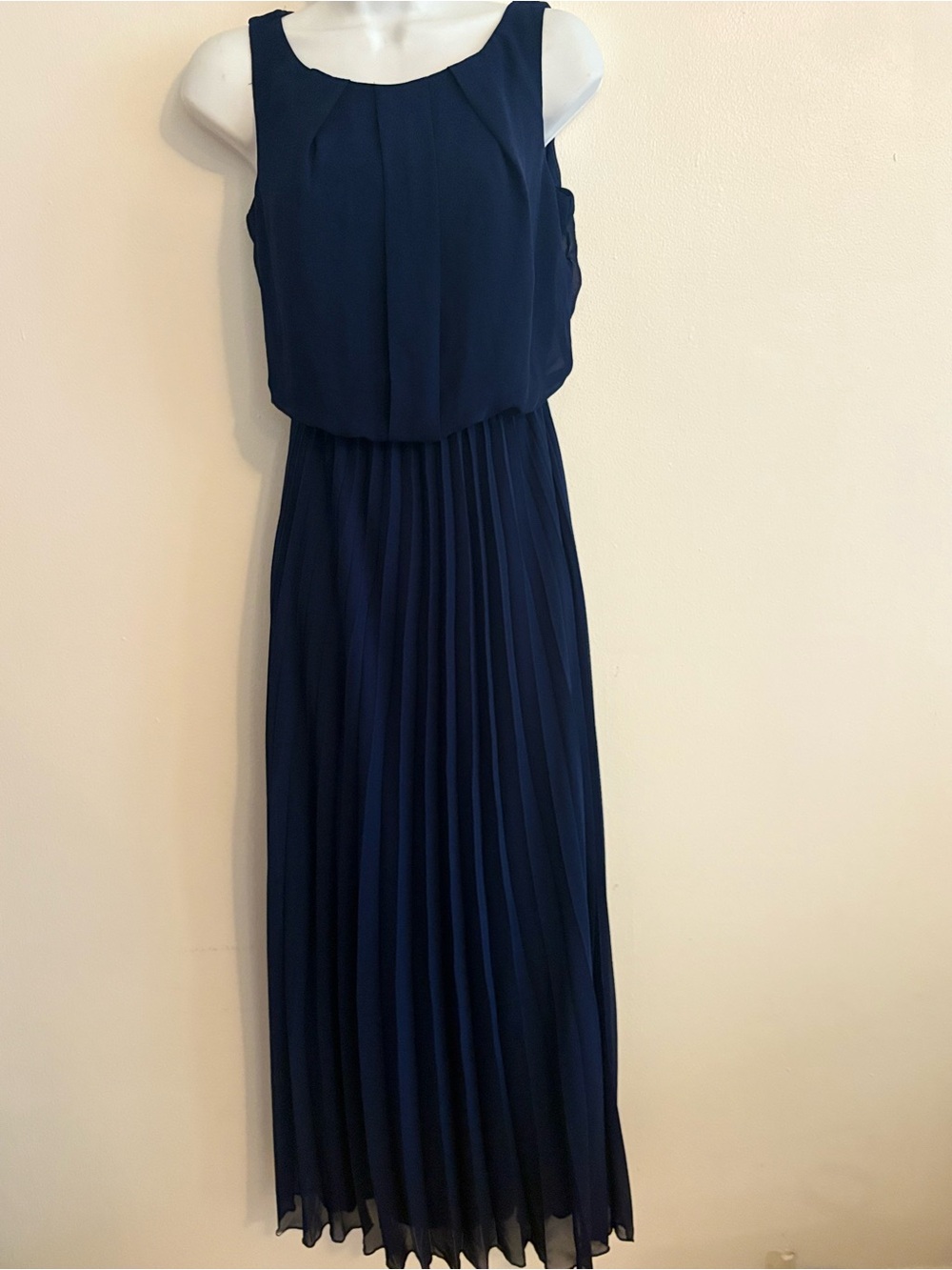 Formal evening flowy simple navy Sleeveless Pleated Maxi Dress